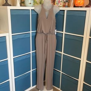 NWT Calvin Klein jumpsuit ⭐️⭐️⭐️⭐️⭐️